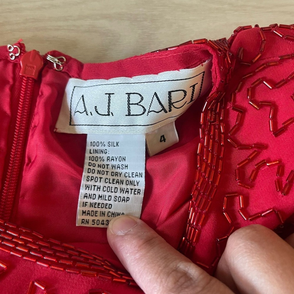 A.J. Bari Red Silk‎ Beaded Short Sleeve Party Cocktail Dress Size 4 - Picture 5 of 9